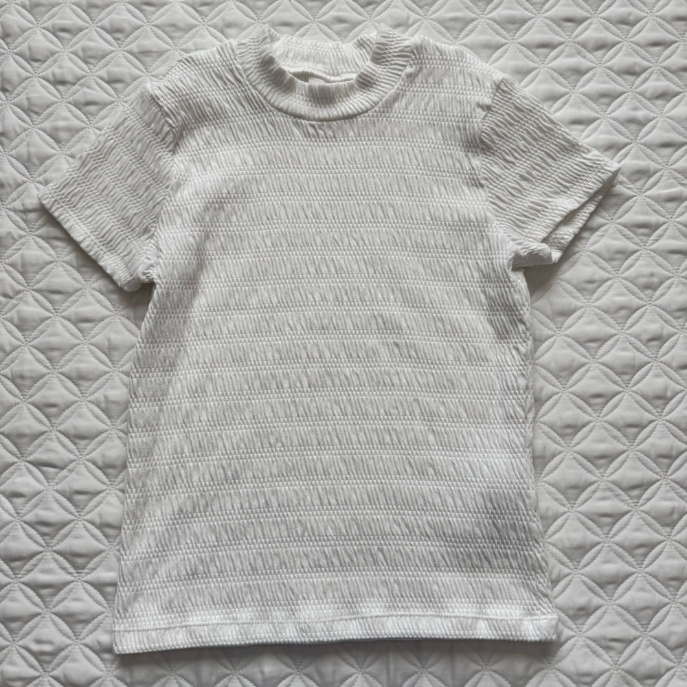 Abercrombie Kids White Smocked Short Sleeve T-Shirt Size 11 - 12